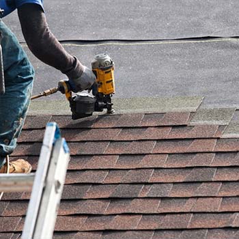 roofer on the roof thumbnail